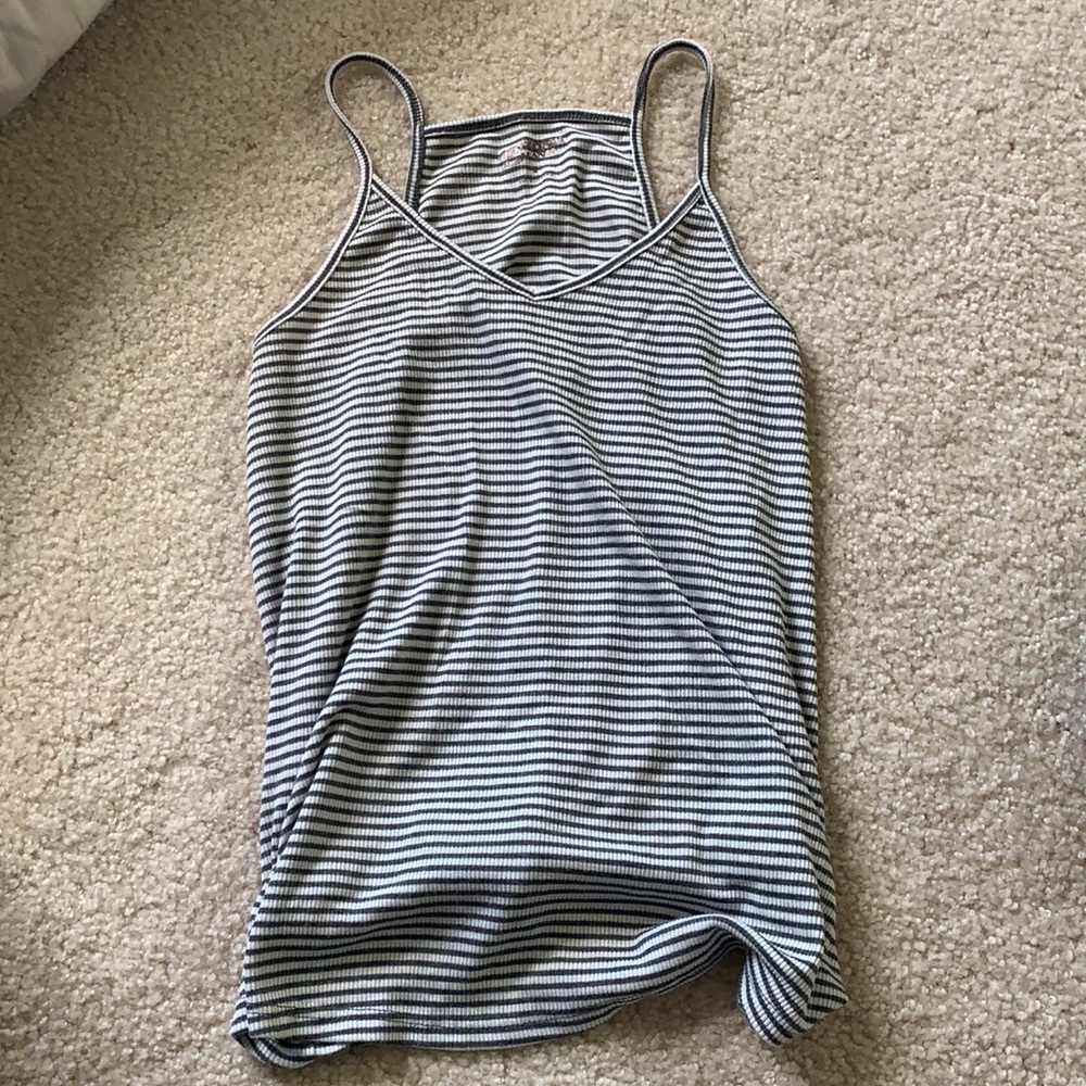 grey & white striped tank